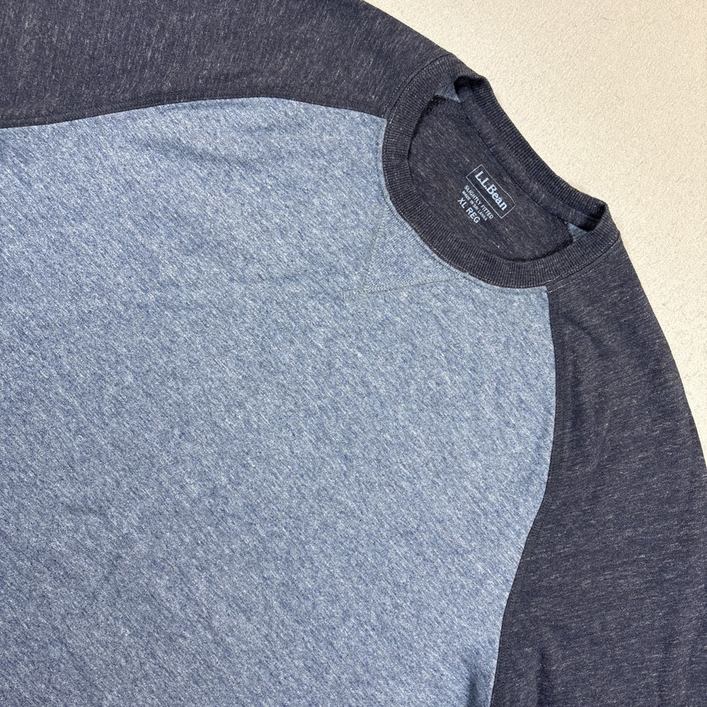 LL Bean Sweatshirt Mens XL Crewneck Slightly Fitted Blue Pullover Outdoors EUC